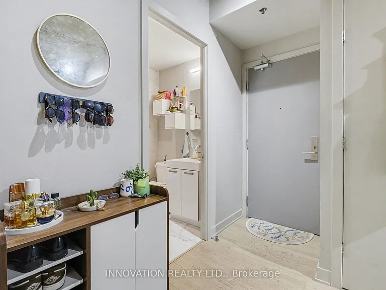 203 Catherine St #411 — Photo 14
