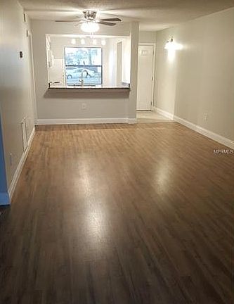 3rd image of 6184 Willowpointe Cir #A104