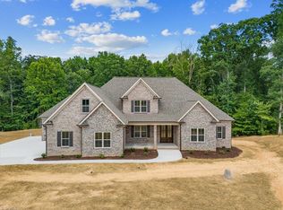 5509 Palermo Trl, Oak Ridge, NC 27310