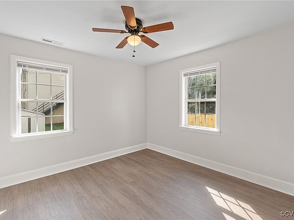 5th image of 115 Slagle Ave