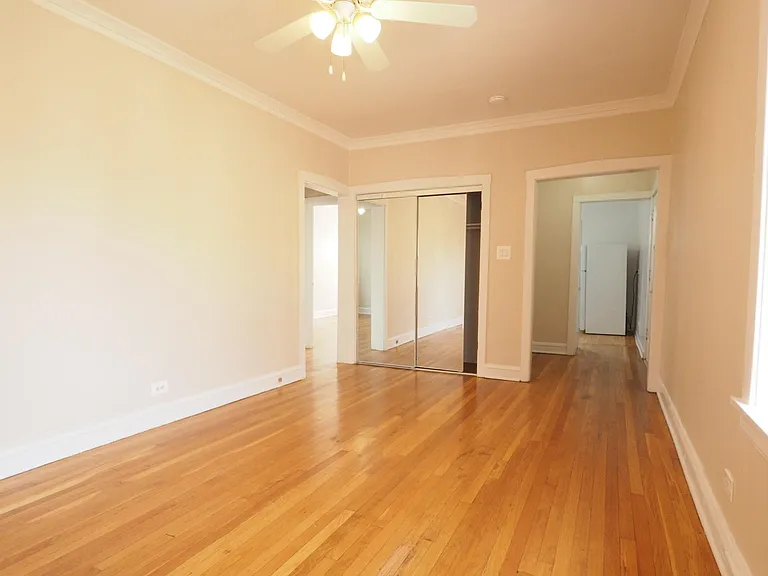 4045 N Mozart St #3E — Photo 11