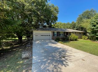 3742 Mountain View Rd, Gainesville, GA 30504