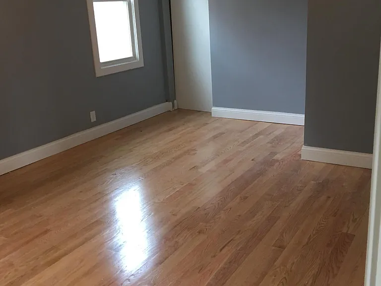 1135 Lathrop Ave #1 — Photo 6