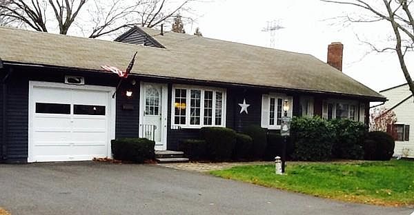 1st image of 120 Pleasantview Ave