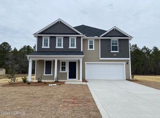 225 Walters Run Dr, Raeford, NC 28376