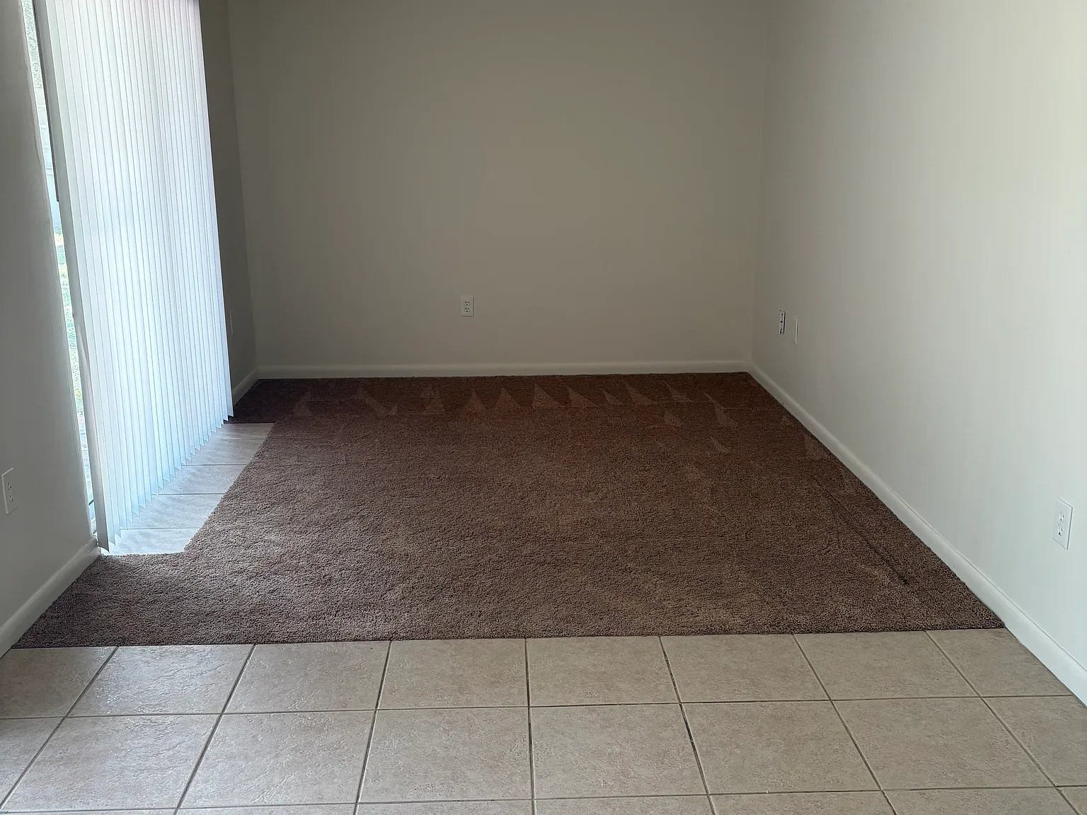 4648 Boardwalk St — Photo 4