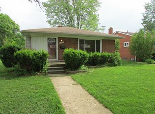 32451 Alvin St, Garden City, MI 48135