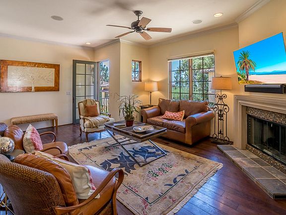 Living Room_1030 E Canon Perdido