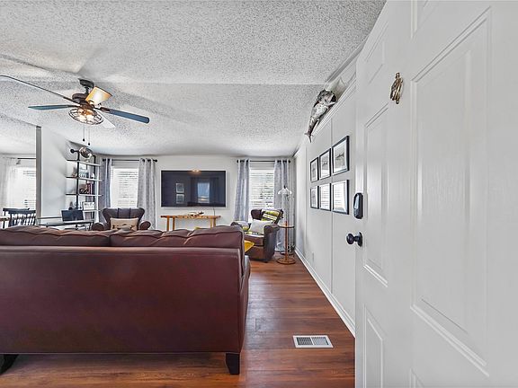 4th image of 12608 Lazy Cove Dr