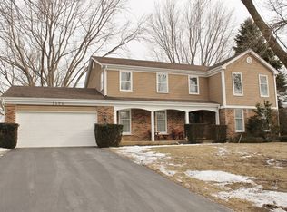 5404 Silentbrook Ln, Rolling Meadows, IL 60008