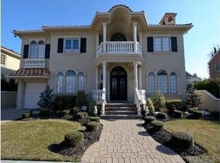 66 Lewis Ave, Atlantic Beach, NY 11509