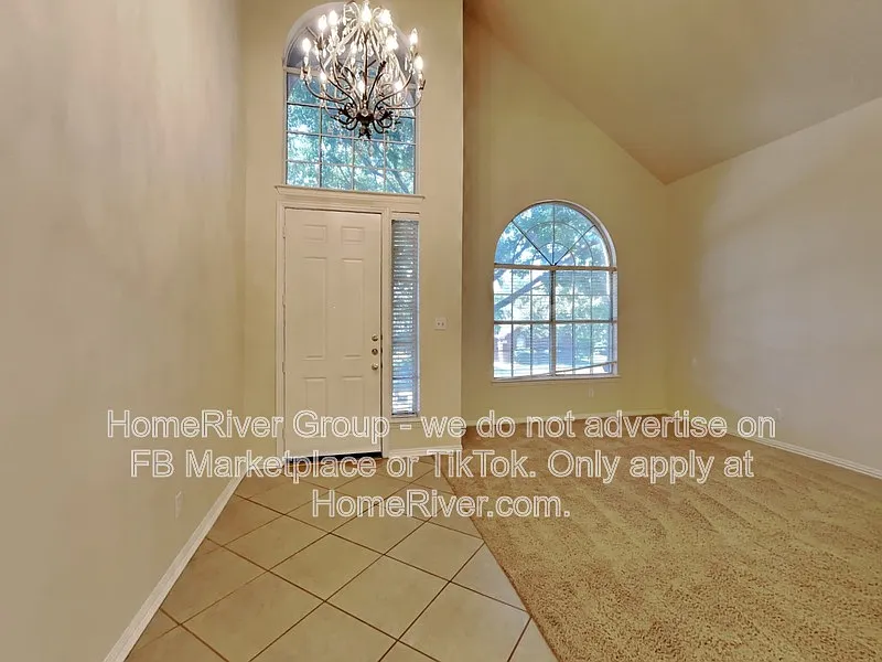 4 bed, 3.0 bath, 2892 sqft, $2,950 — Photo 4