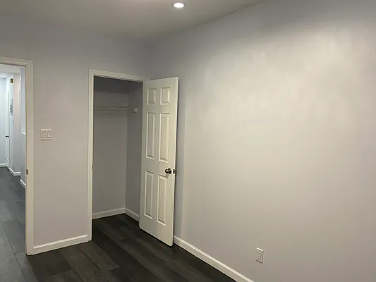 Rented by Peace of Mind Realty | media 23