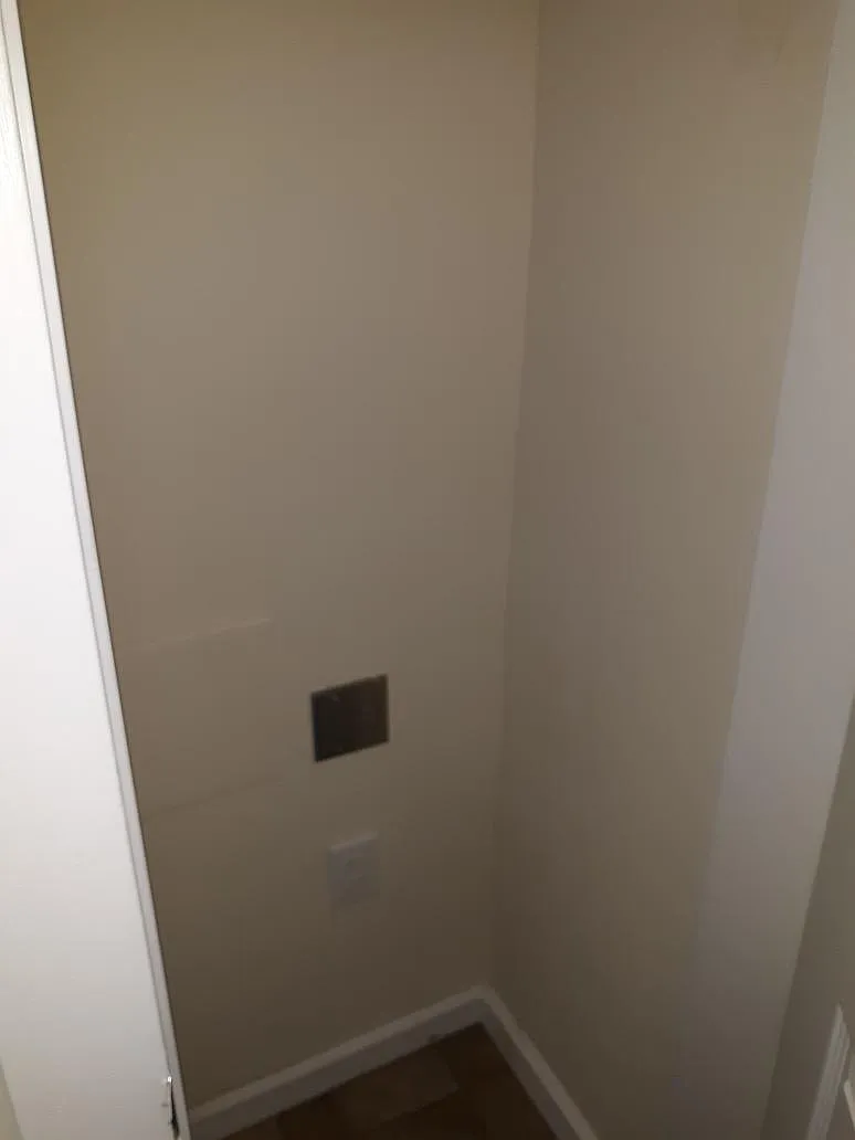 2 bed, 608 sqft, $1,550 — Photo 4