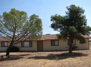 17715 La Canada Rd, Madera, CA 93636