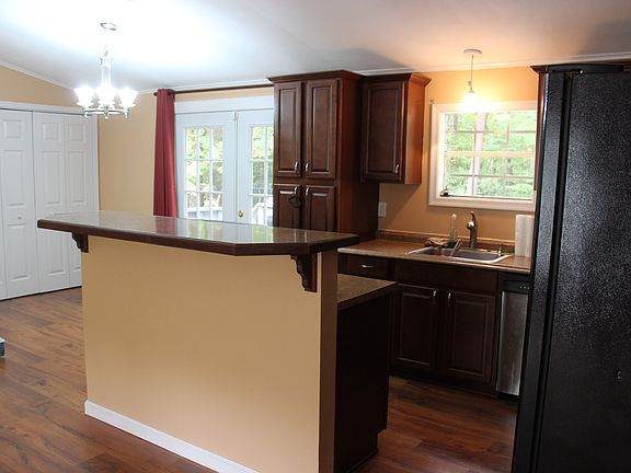 4th image of 12800 Lee Lake Dr