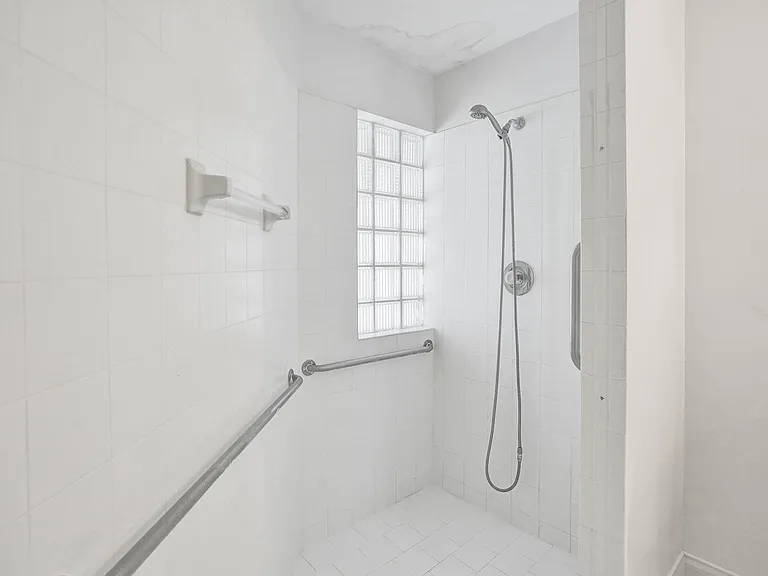 17866 SW 10th Ln — Photo 22