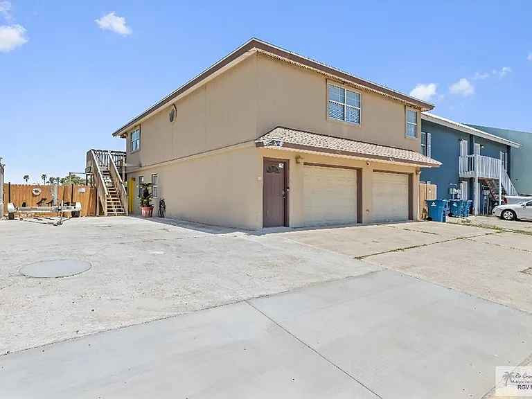 1440 Harbor Island Dr — Photo 12