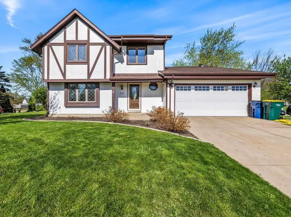 10541 South Mcgraw DRIVE, Oak Creek, WI 53154