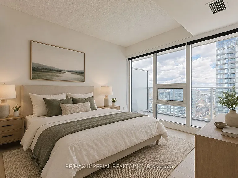 17 Bathurst St #2707 — Photo 20