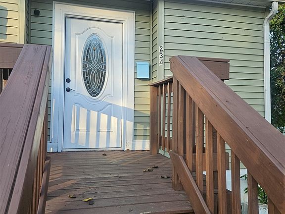 4th image of 234 Walnut St