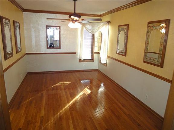 4th image of 707 Joseph Dr