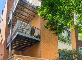 933 W George St #2, Chicago, IL 60657