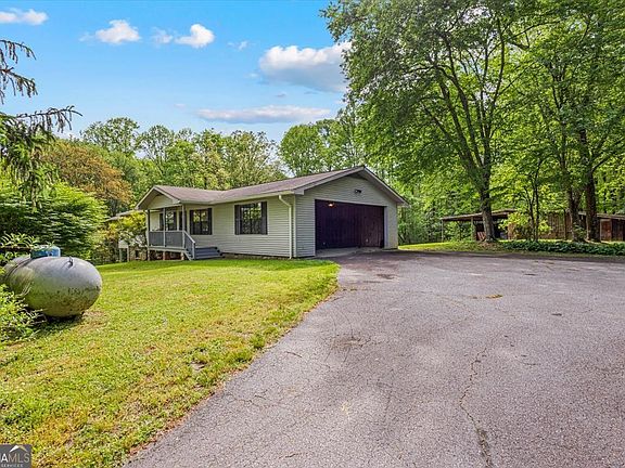 2nd image of 134 Gumlog Rd