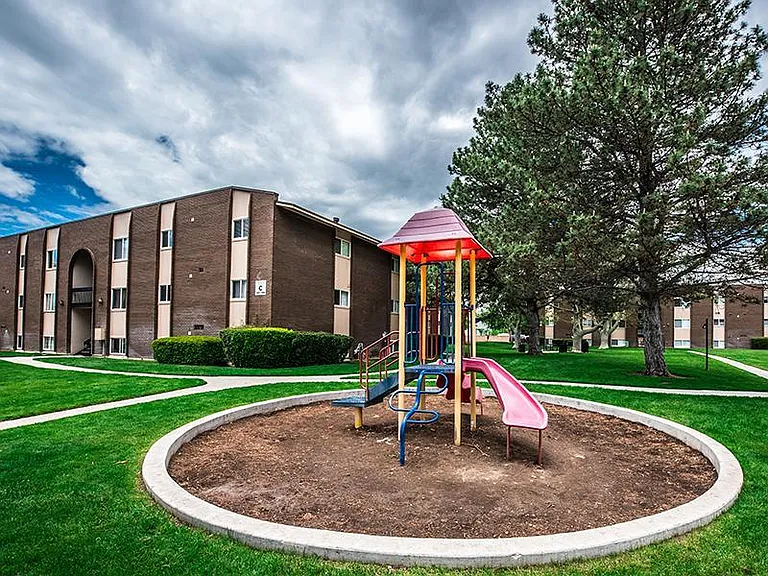 Arden Place Apartments — Photo 15