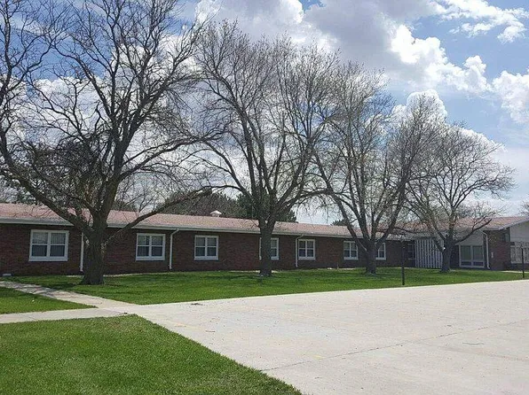 300 N Dobson St, Tripp, SD 57376