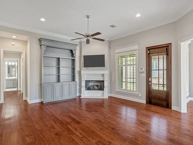 5807 Willow Breeze Dr — Photo 3