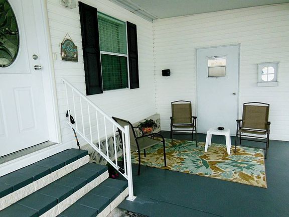 2nd image of 1617 Deverly Dr