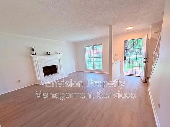 4th image of 702 Redland Dr