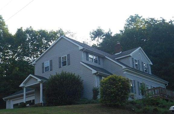 2nd image of 102 Janet St
