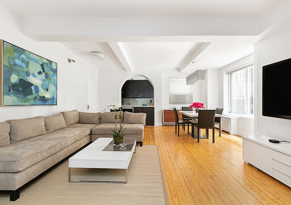 1st image of 60 E 96th St APT 1B