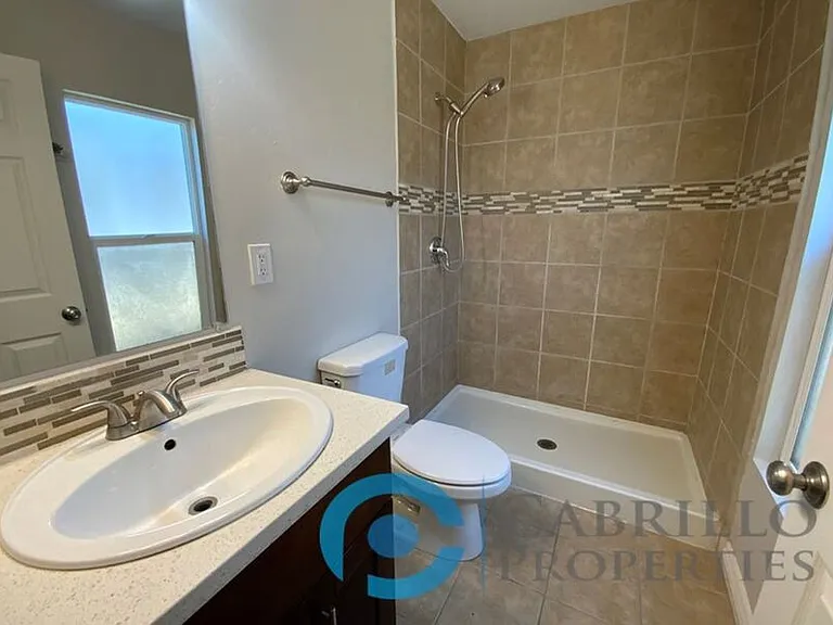 1113 Flamingo Ave — Photo 10
