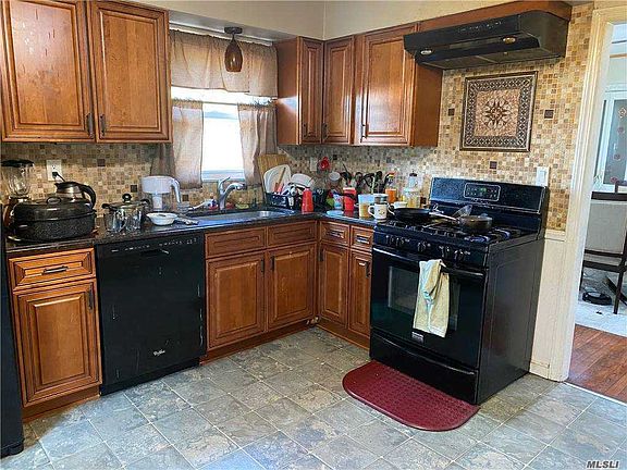 4th image of 30 Fountain St