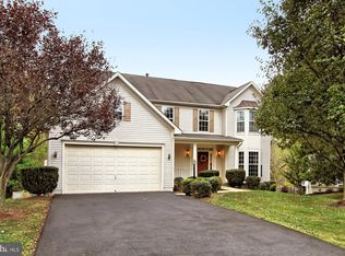 20956 Capilano Ct, Ashburn, VA 20147