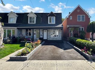 59 Vanevery St, Toronto, ON M8V 1Y5