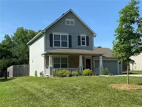 757 Lincoln St Photo 1