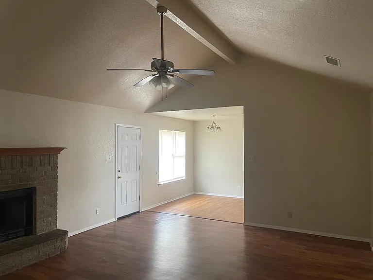 2301 Timberline Dr — Photo 22
