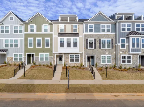 137 Park Ridge Dr, Crozet, VA 22932