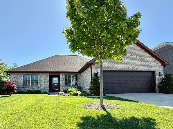 2201 Game Bird Dr, Franklin, IN 46131