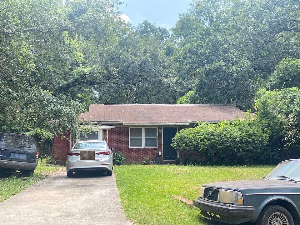 1st image of 3691 Wood Hill Dr