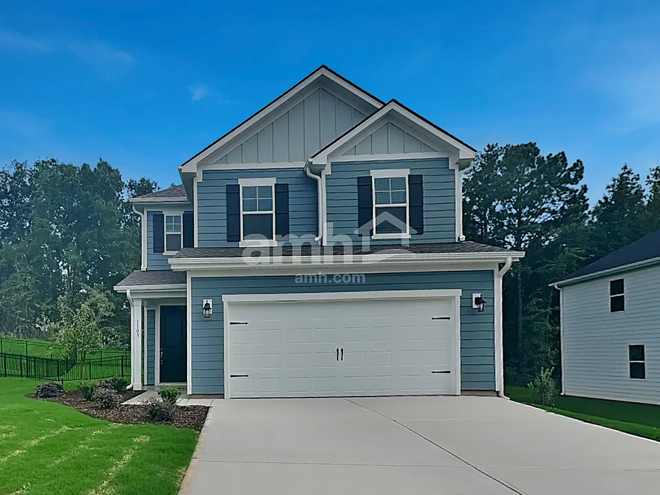 1103 Livengood Way