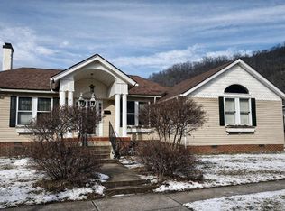 107 5th St, Pikeville, KY