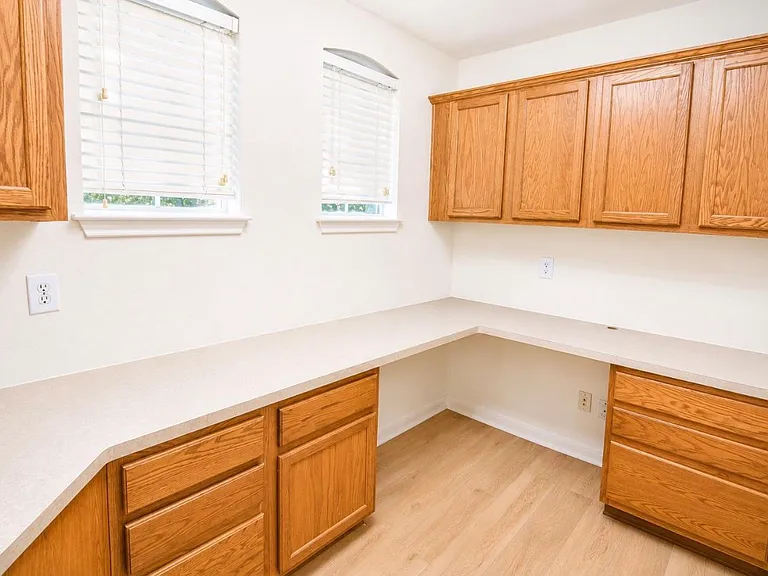 4205 Bent Wood Ct — Photo 23
