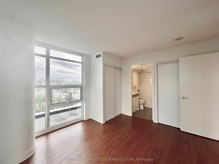29 Singer Ct #309 — Photo 10