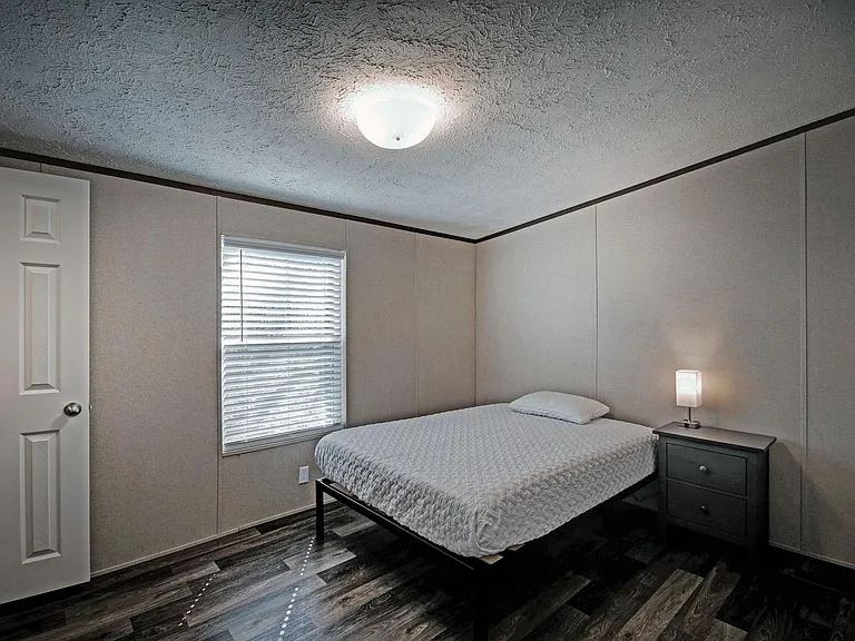 153 Valley Cv — Photo 9