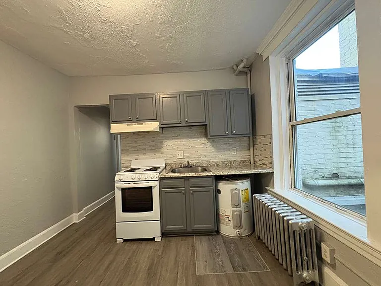 Tower View Apartments — Photo 13